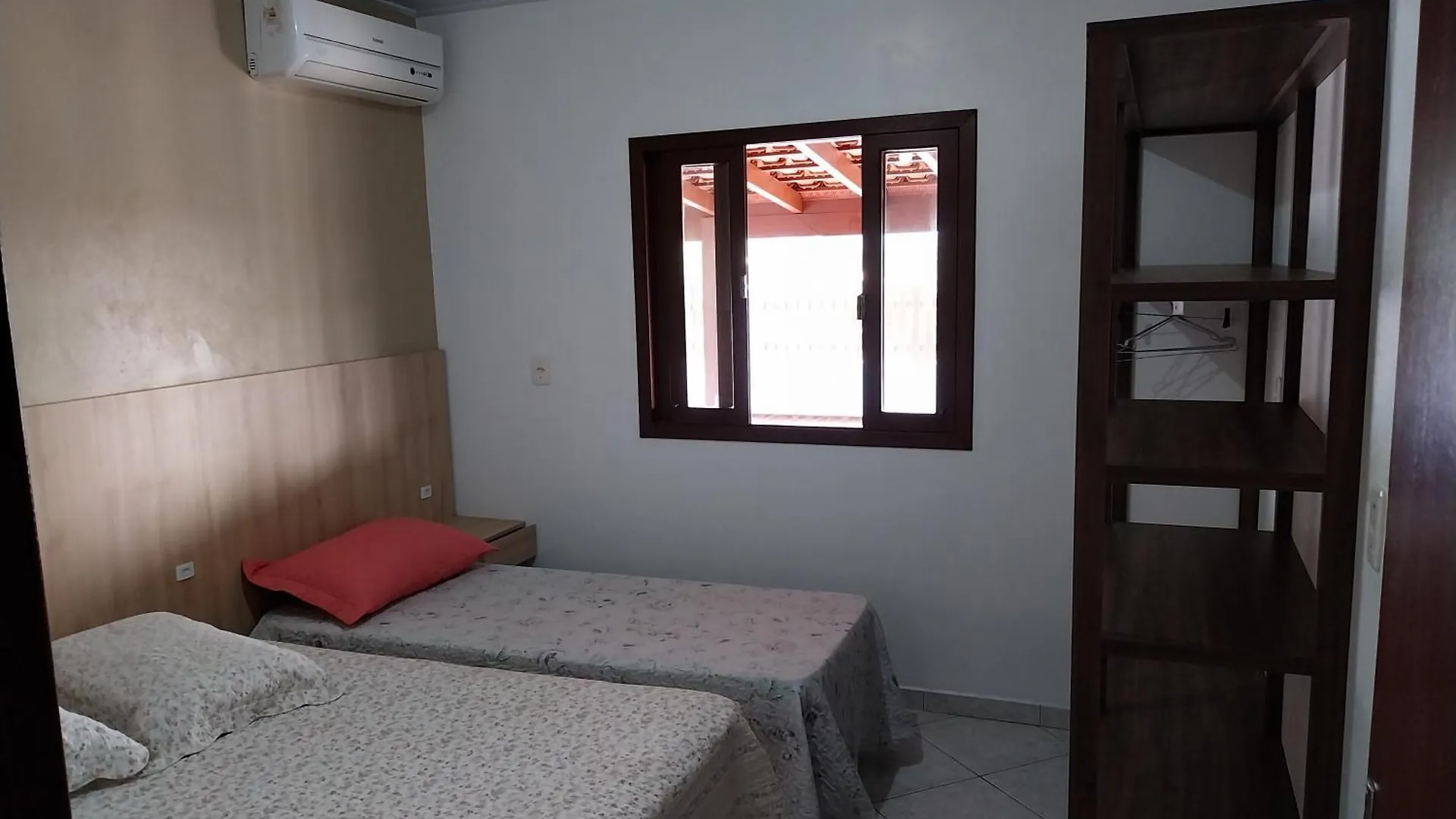 بيت للعطل Casa Lagoa E Praia Rosa برايا دو روزا